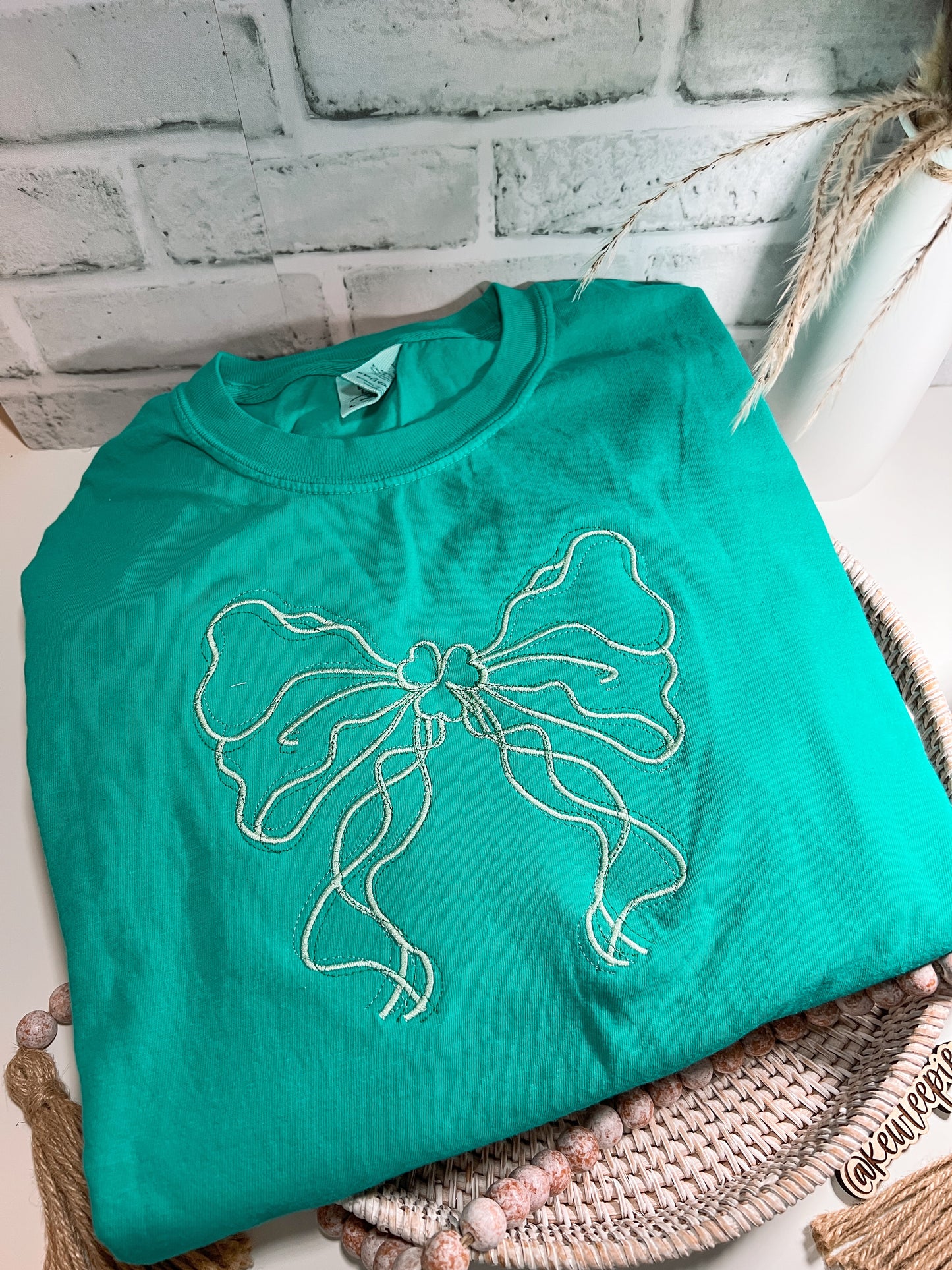 Coquette Bow Outline | Embroidered Apparel