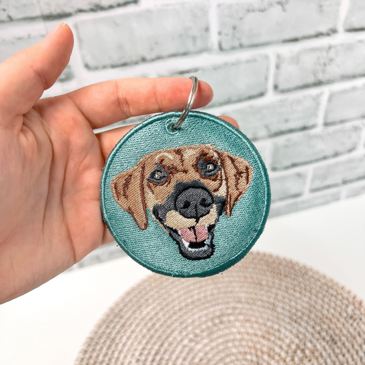 Embroidered Custom Dog Photo Drawing Circle Keychain